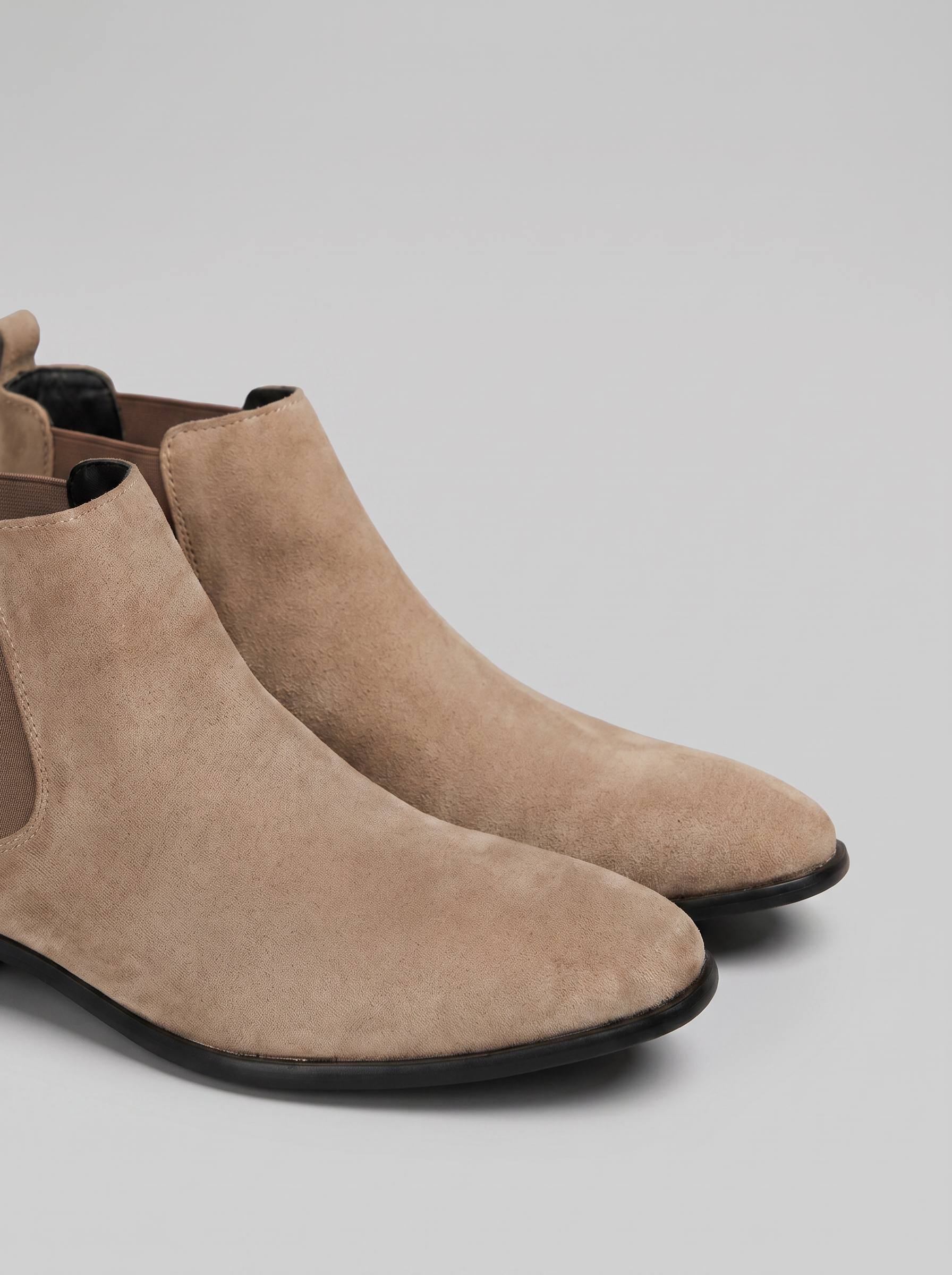 Beige|detail