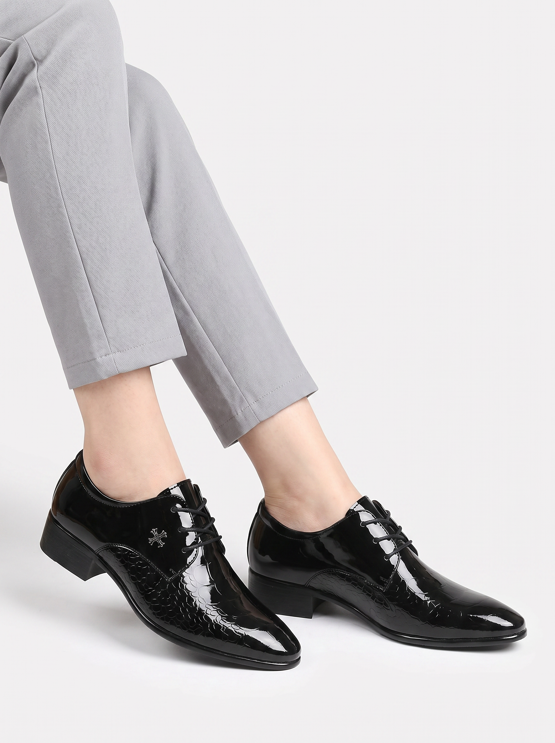 Black|onmodel