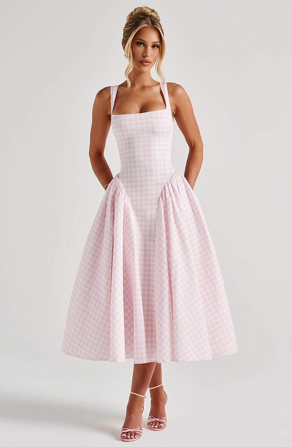 Women's Gingham Midi Dress Fitted Bodice Sleeveless Casual