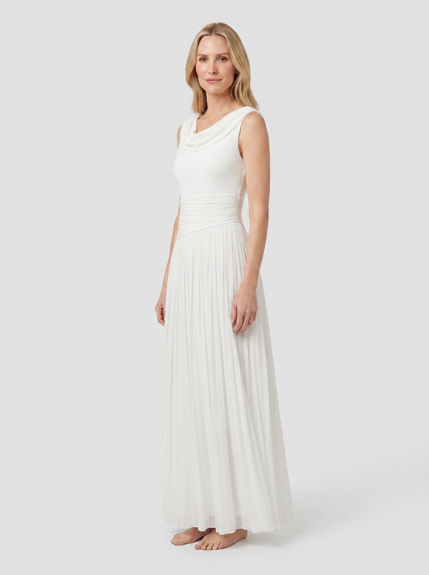 White|three-quarter