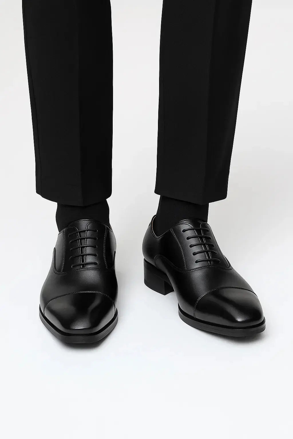 Oxford Shoe Lace Up Cap Toe Low Heel