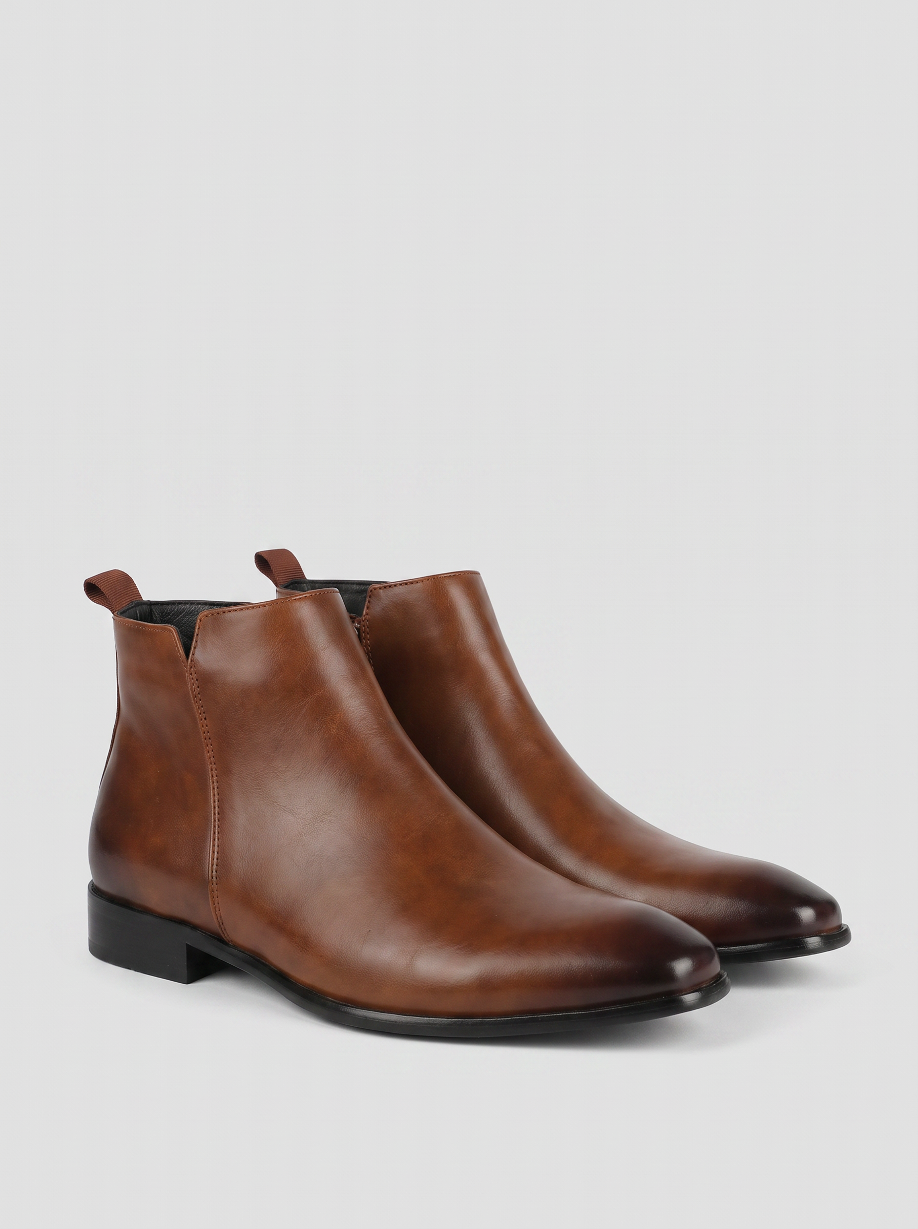 Brown|pair