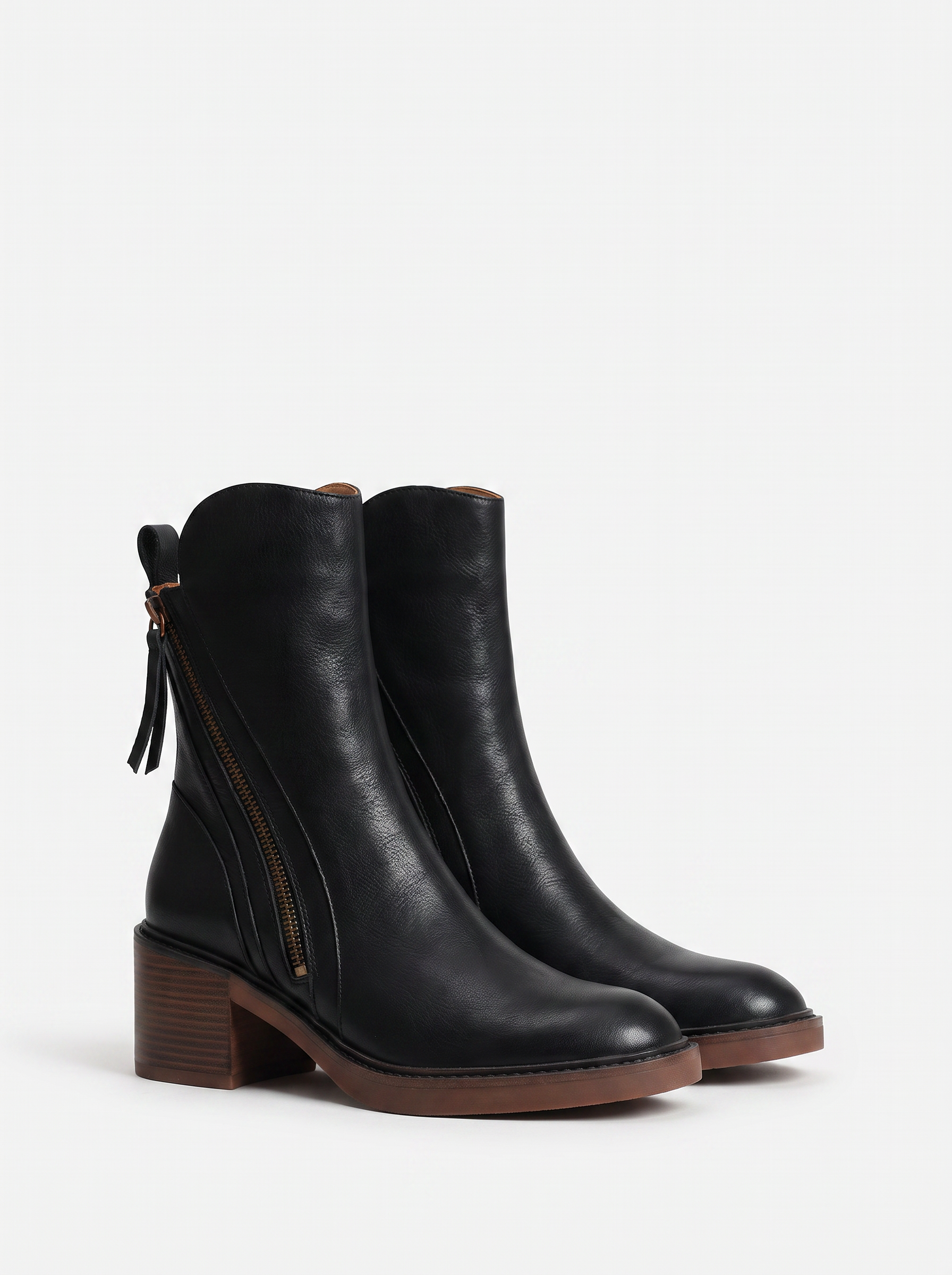 Black|pair