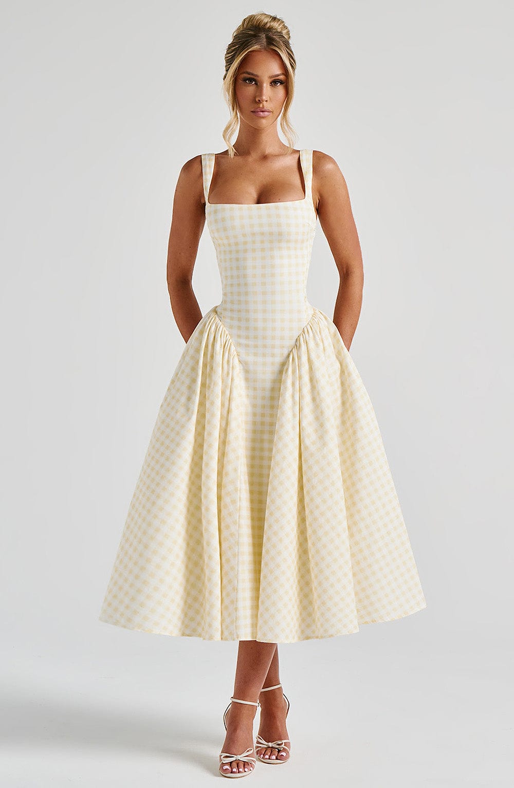 Women's Gingham Midi Dress Fitted Bodice Sleeveless Casual