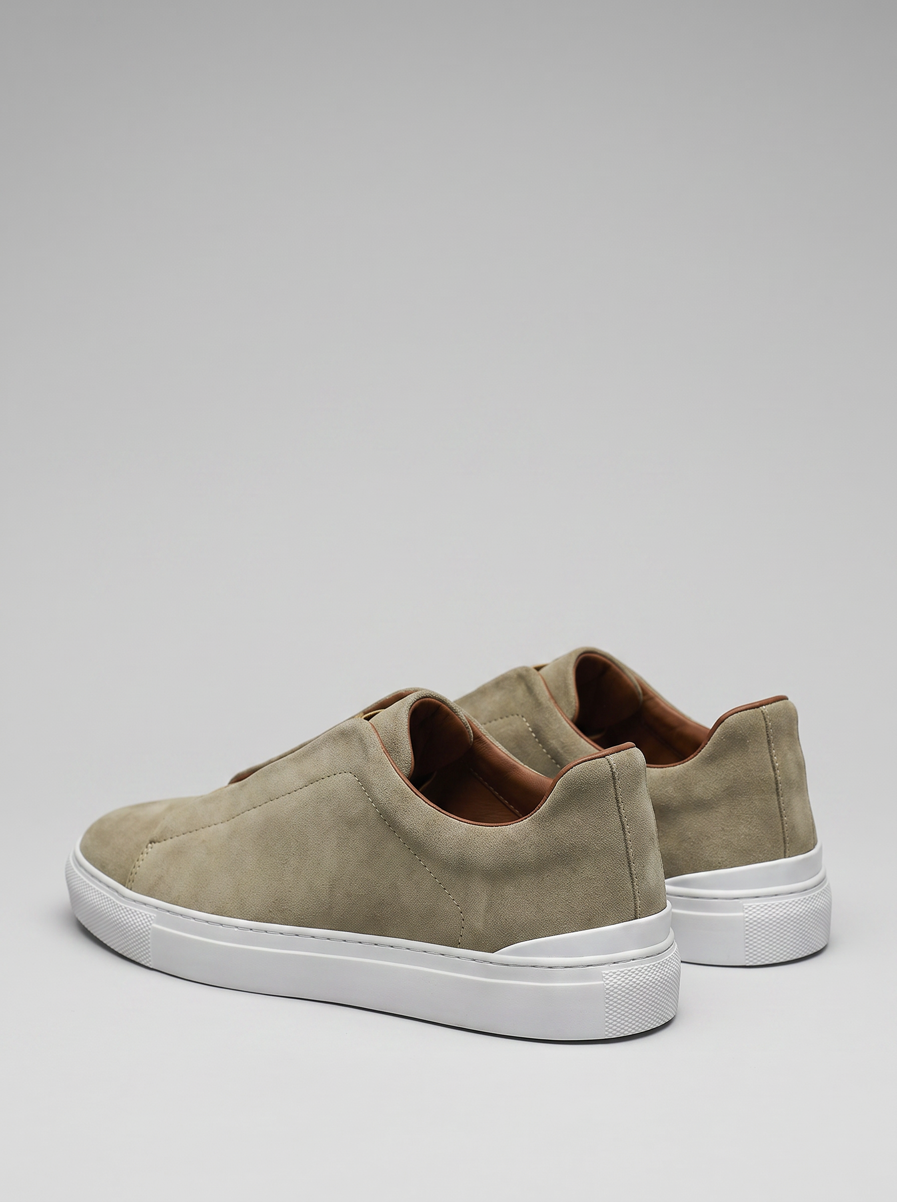 Sand|rear