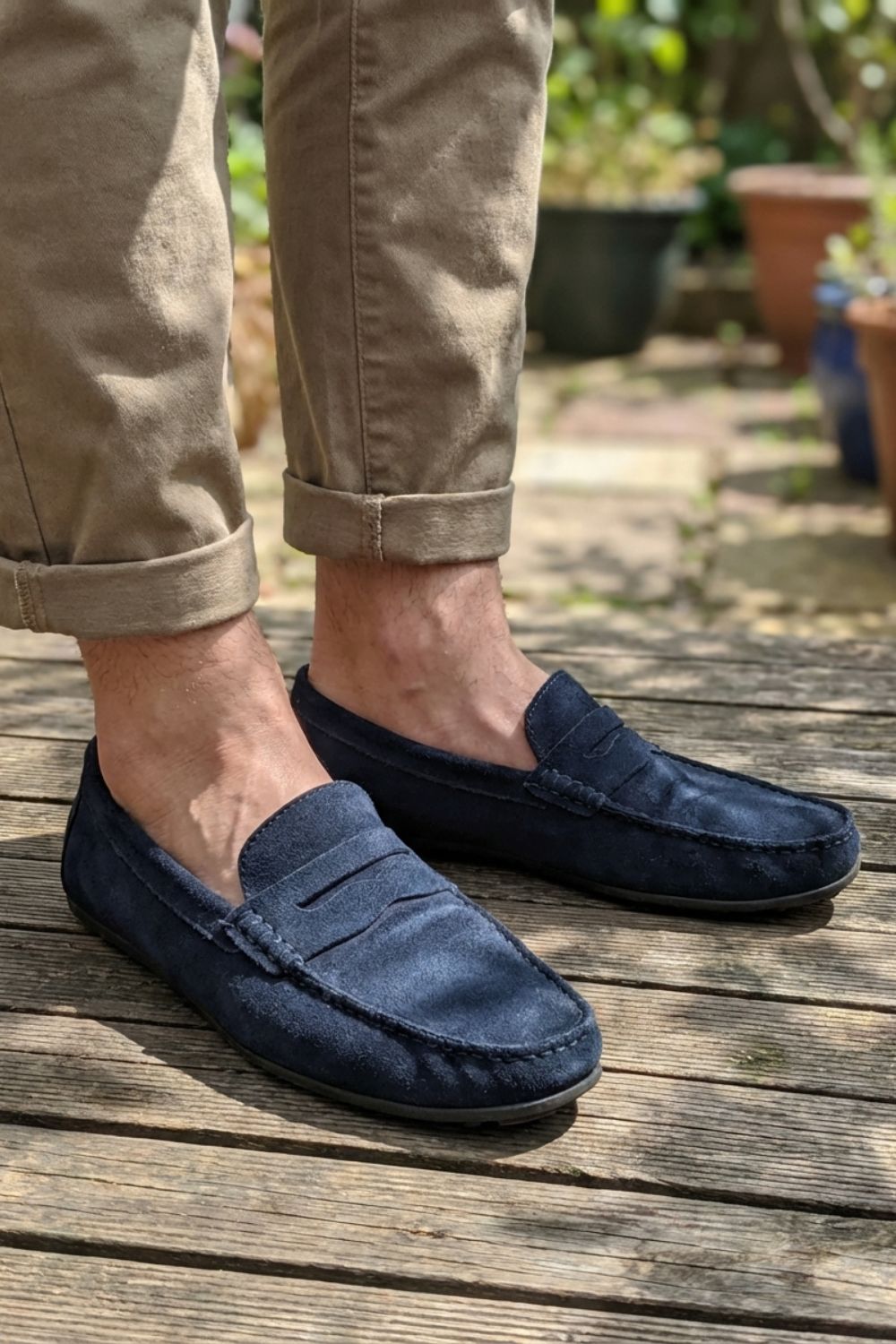 Men's Loafers with Moccasin Stitch and Slip-On Design