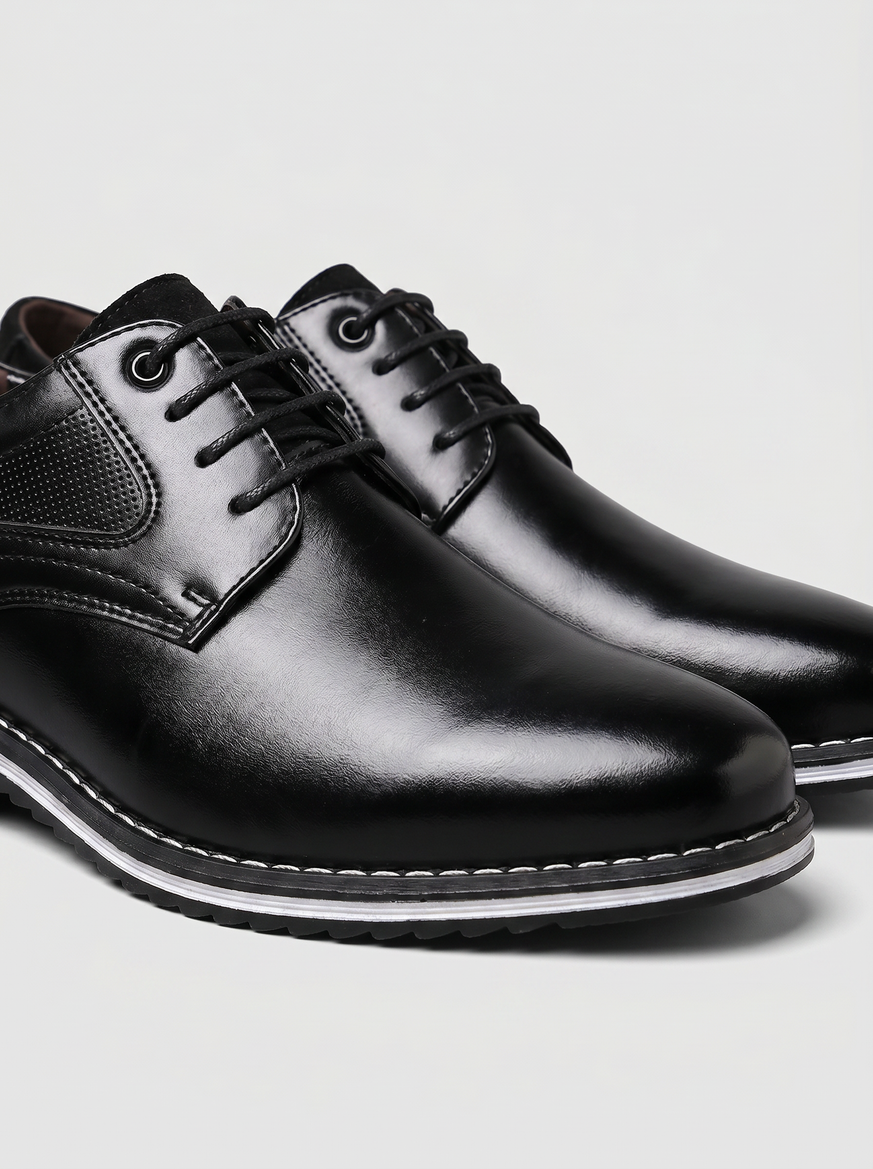 Black|detail