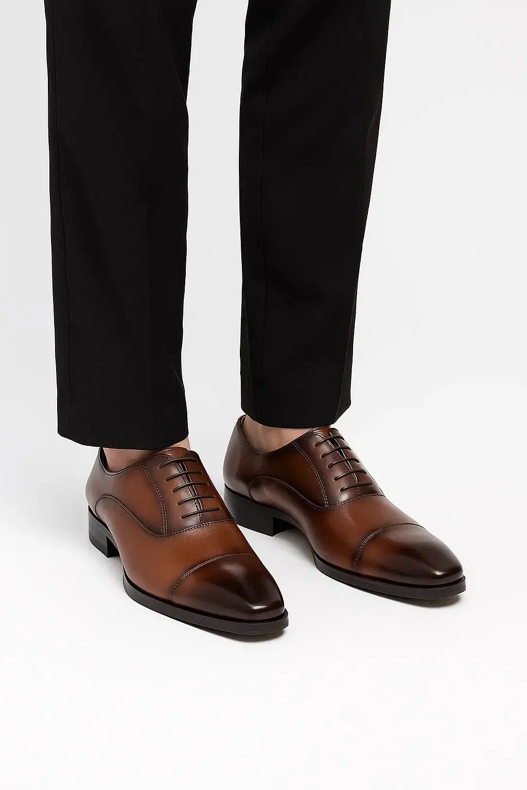 Oxford Shoe Lace Up Cap Toe Low Heel