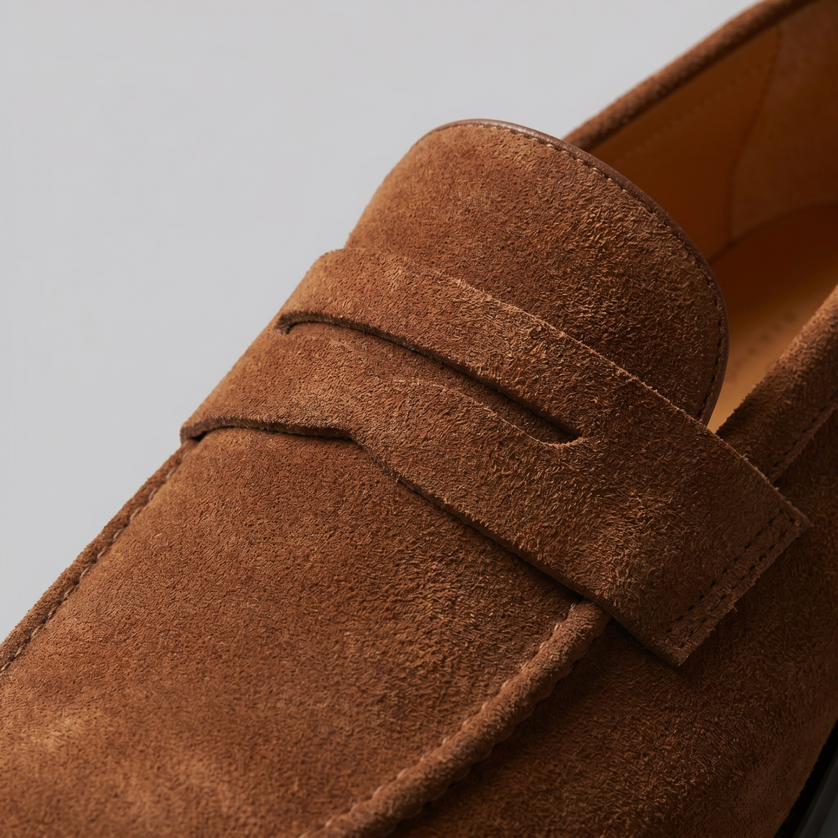CLASSIC PENNY LOAFERS FOR MEN